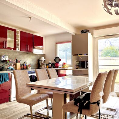 Appartement 3 pièces 145000 €