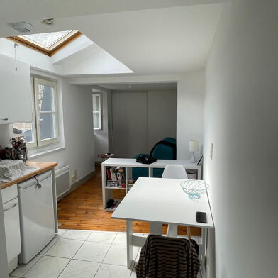 Appartement 1 pièces 575 €