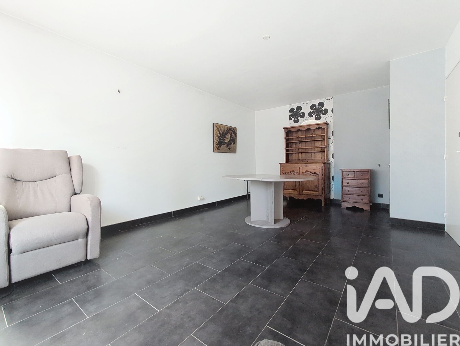 Vente Appartement 2 pièces - Photo 2