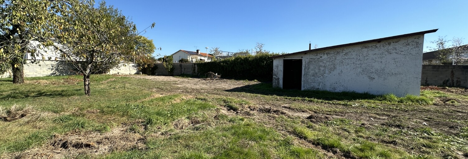Terrain  643 m² à vendre à Ambarès-et-Lagrave (33440)