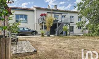 Maison 9 Pièces 200 m² à vendre à Saint-Pierre-la-Noue (17700)