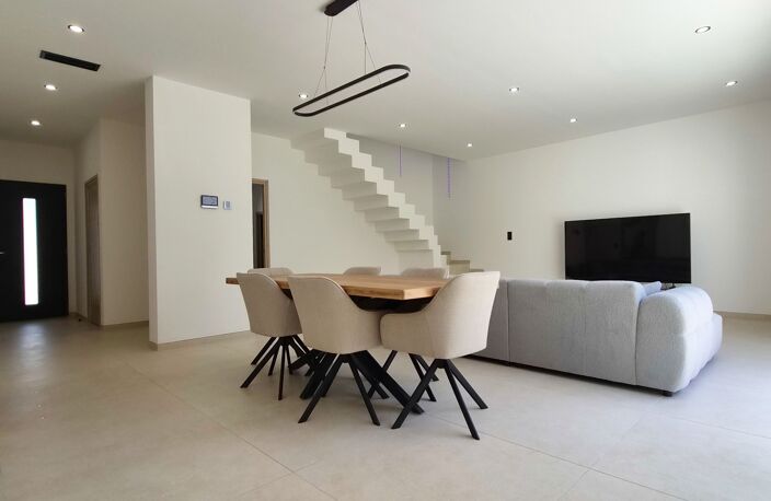 Vente Maison/villa 4 pièces — photo 3
