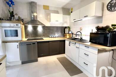 Appartement 4 pièces 184000 €