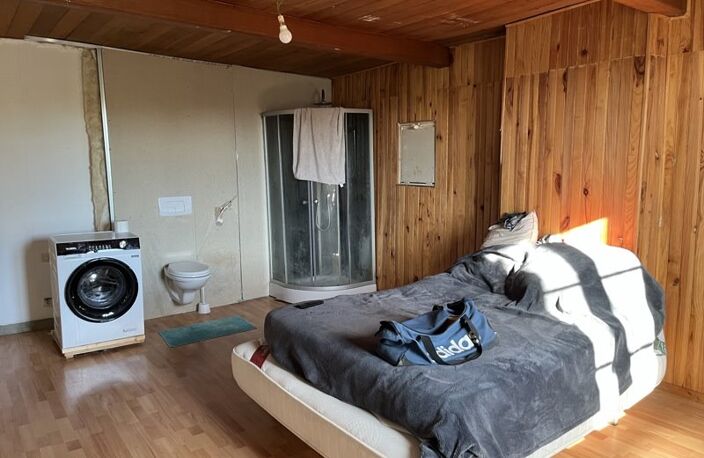Maison en pierre de 4 pièces principales — photo 5