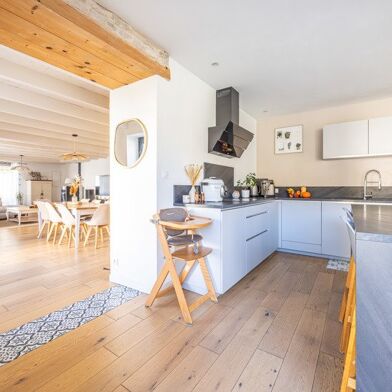 Maison 6 pièces 292050 €