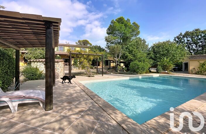 Vente Maison/villa 7 pièces — photo 2