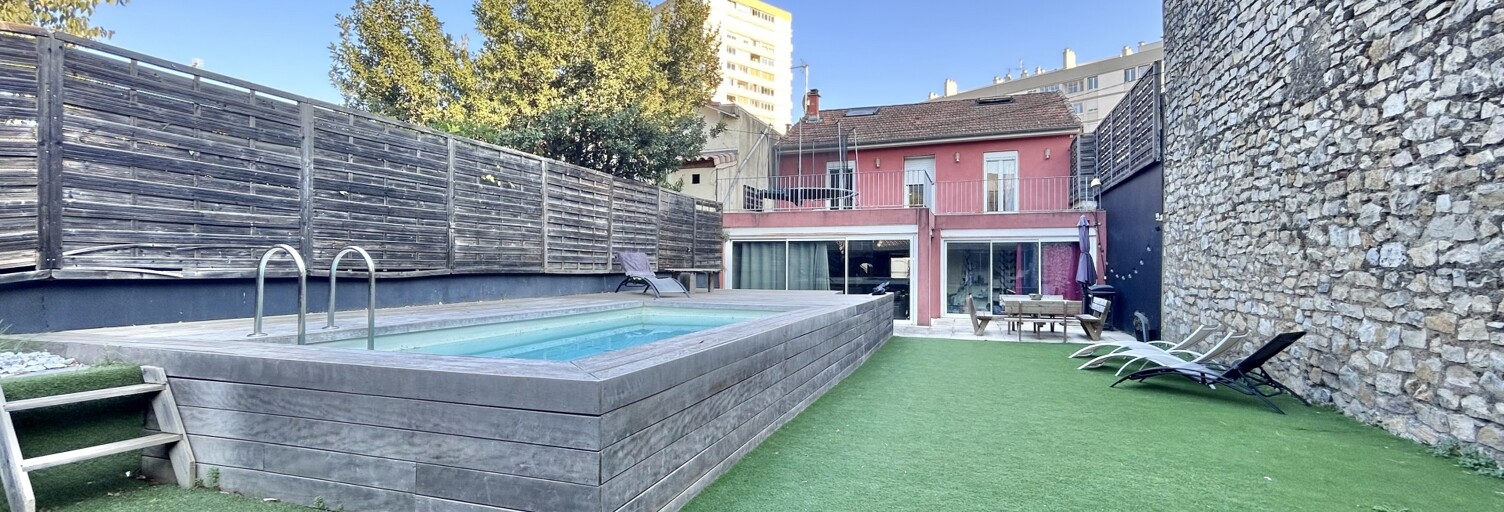 Maison 6 Pièces 146 m² à vendre à Nîmes (30000)
