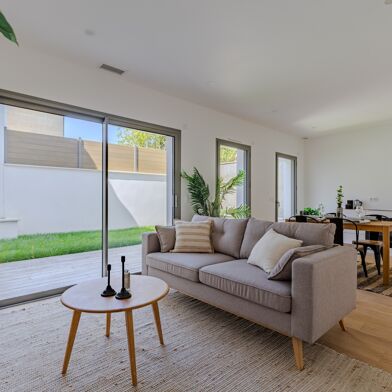 Maison 5 pièces 681625 €