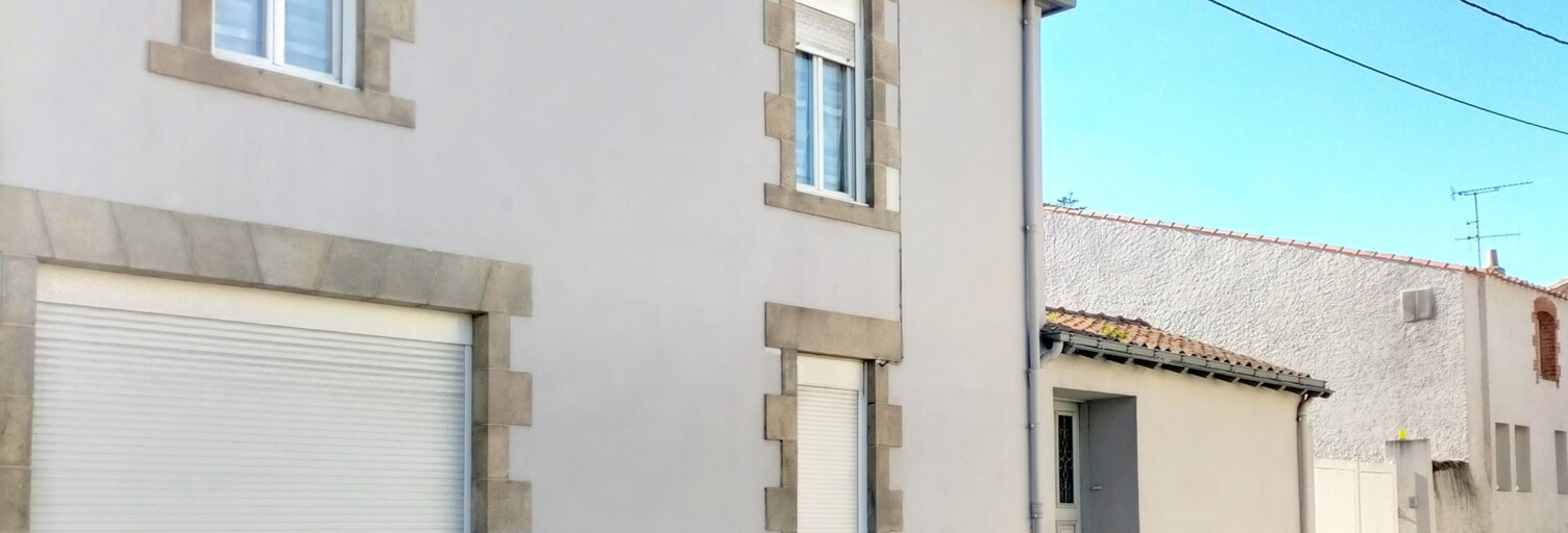 Immeuble  645 m² à vendre à Palluau (85670)