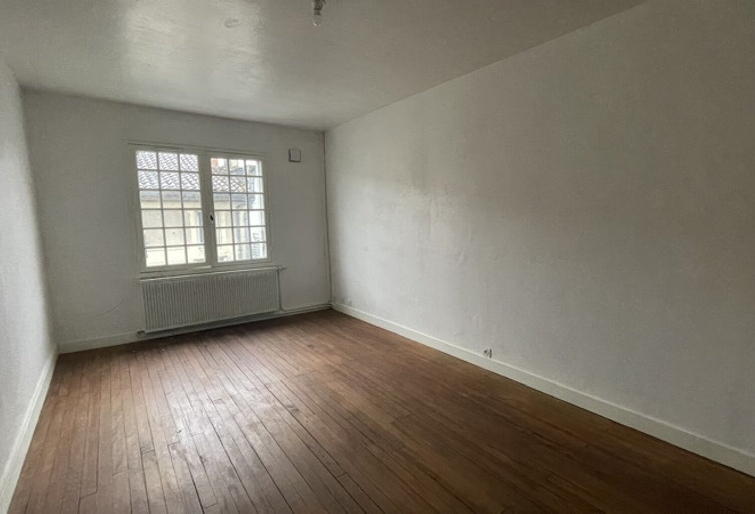 Vente maison 3 pièces 94 m² Sainte-Foy-la-Grande (33220) — photo 1