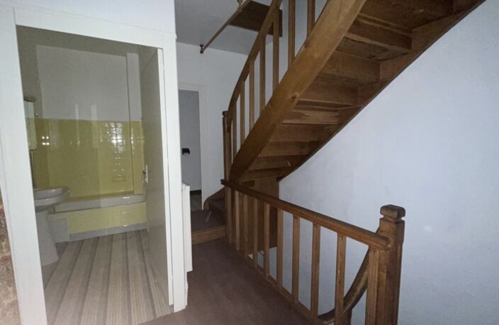 Vente maison 3 pièces 94 m² Sainte-Foy-la-Grande (33220) — photo 3