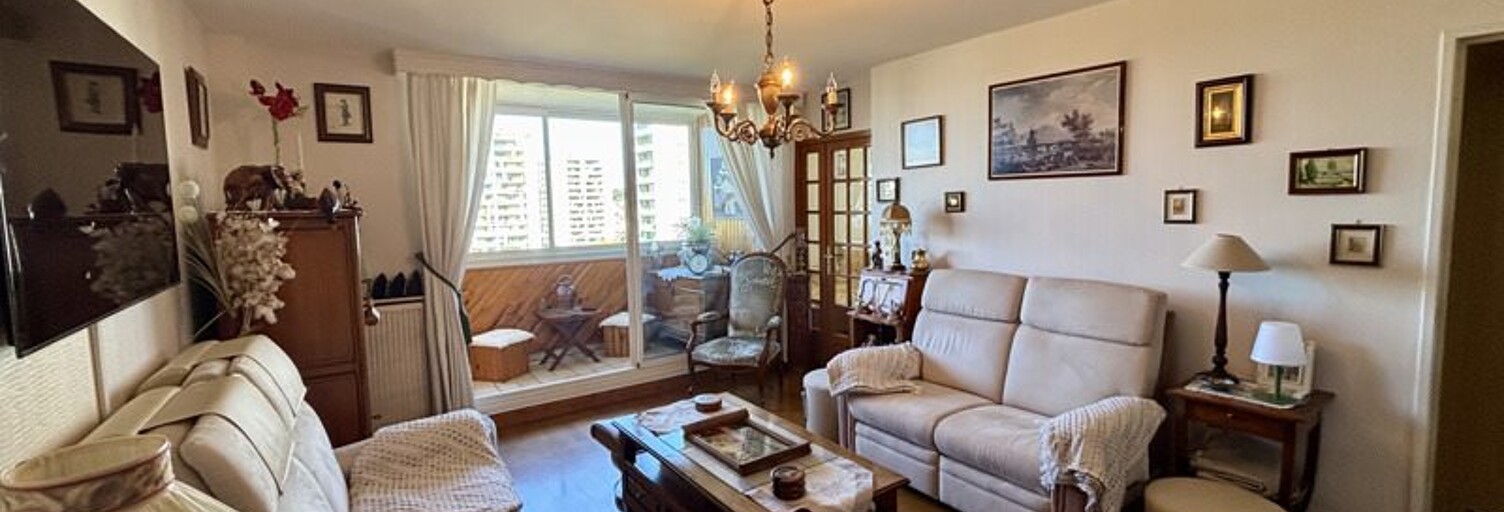 Appartement 4 Pièces 82 m² à vendre à Saint-Pierre-des-Corps (37700)