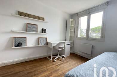 Appartement 3 pièces 890 €