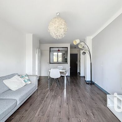 Appartement 4 pièces 168000 €