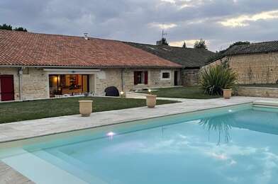 Maison 22 pièces 570680 €
