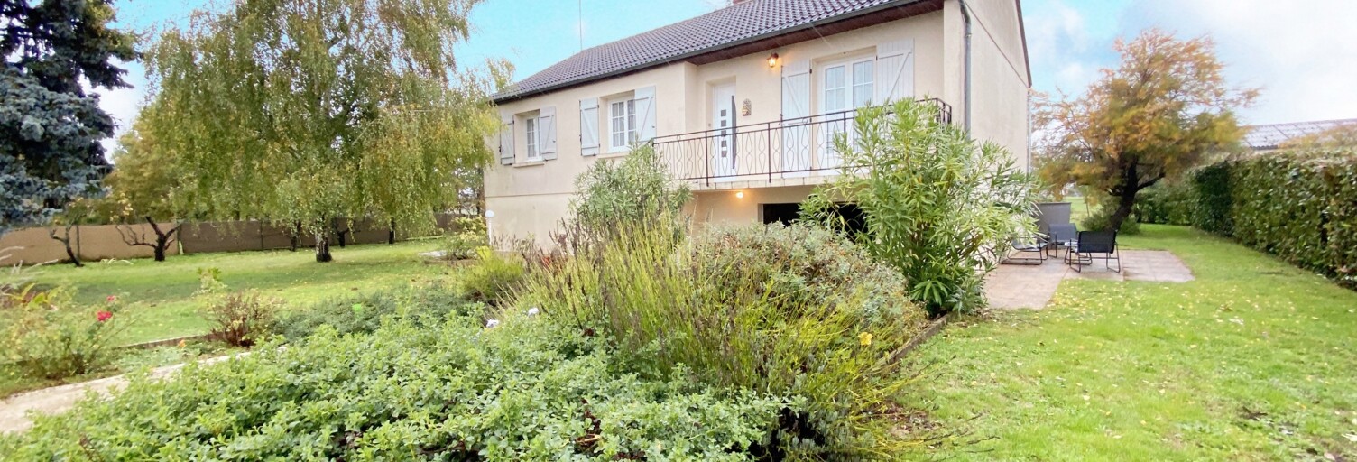 Maison 5 Pièces 103 m² à vendre à Saint-Flovier (37600)