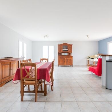 Maison 5 pièces 272896 €