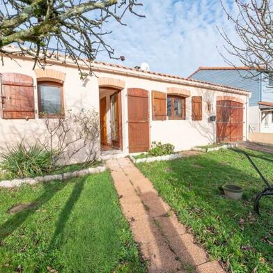 Maison 5 pièces 299894 €