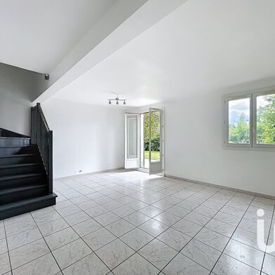 Maison 5 pièces 275000 €