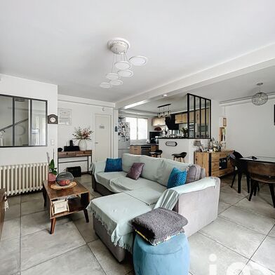 Maison 5 pièces 395000 €