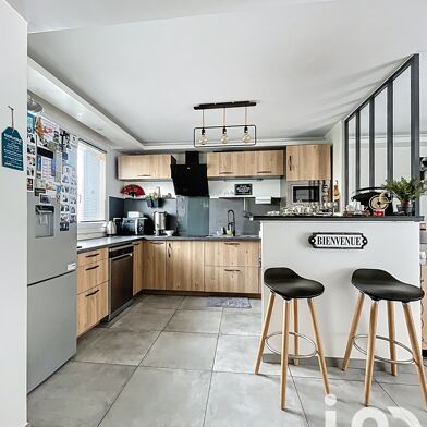 Maison 5 pièces 395000 €