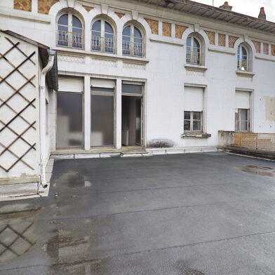 Immeuble  192500 €