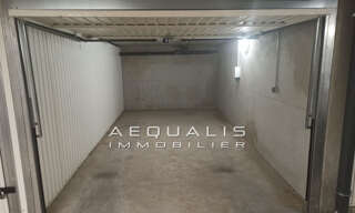 Garage  12 m² à louer à Saint-Laurent-du-Var (06700)