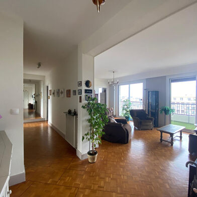 Appartement 4 pièces 506400 €