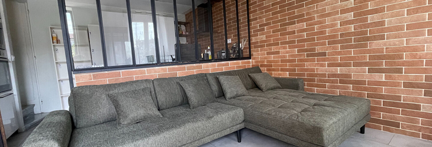 Appartement 9 Pièces 149 m² à louer à Vénissieux (69200)