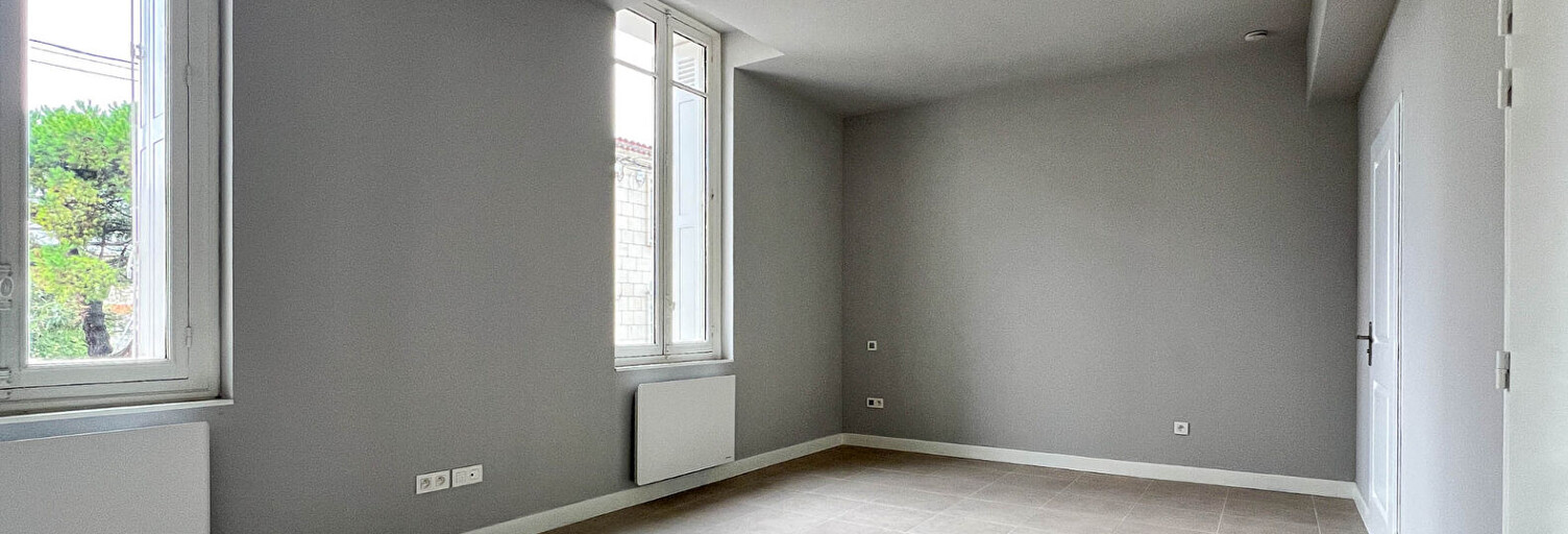Appartement 1 Pièce 28 m² à louer à Saintes (17100)