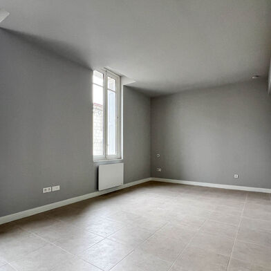 Appartement 1 pièces 495 €
