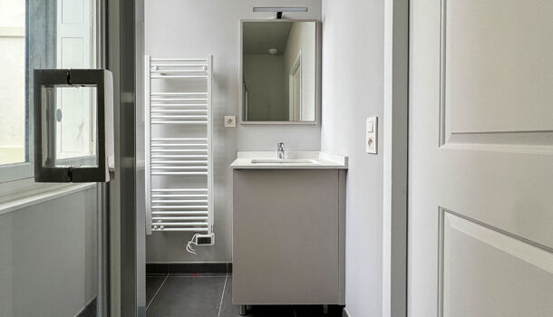 Appartement 1 pièces  à louer Saintes 17100