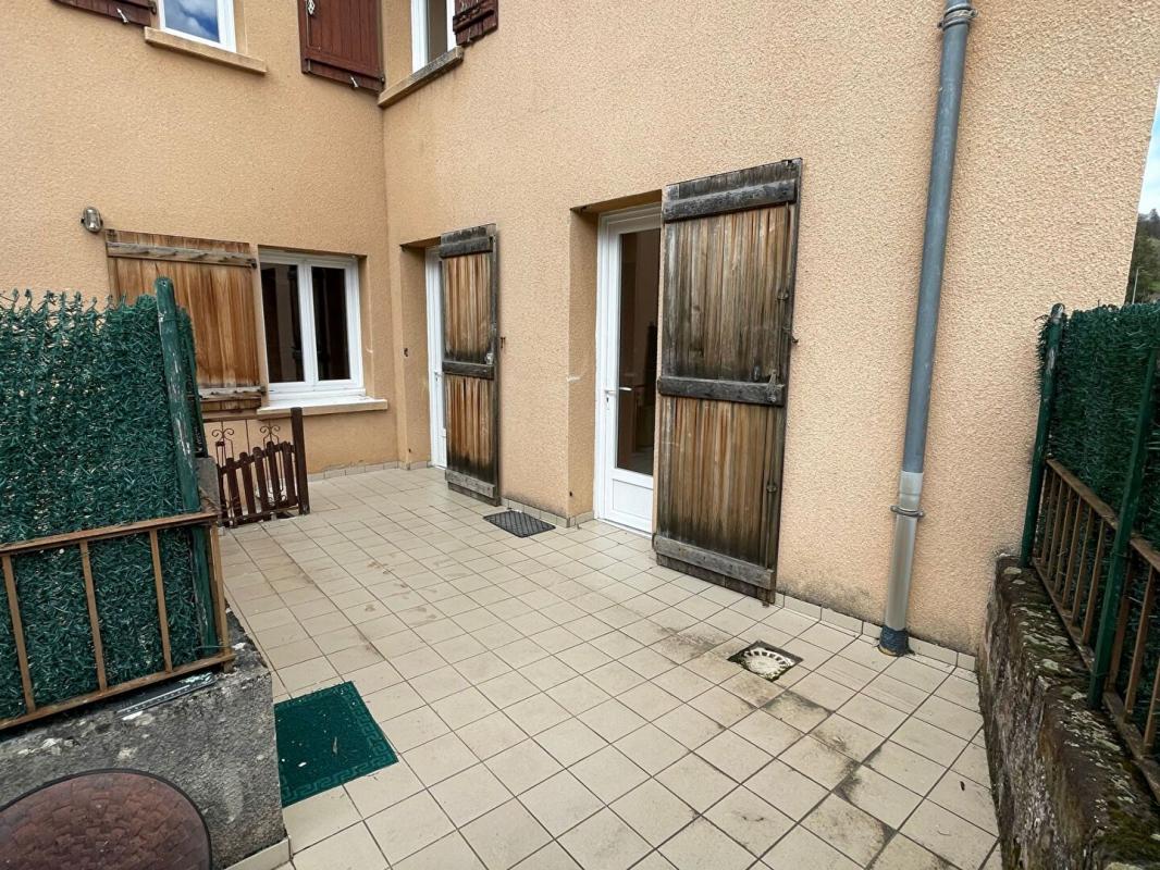 Villa / Maison  T3 à louer Marcillac-Vallon 12330