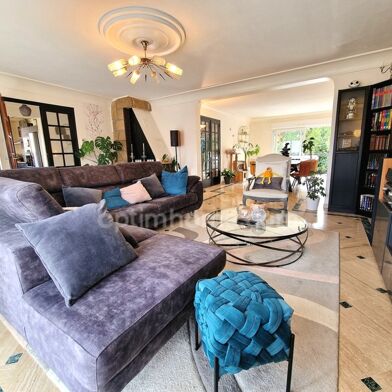 Maison 9 pièces 399000 €