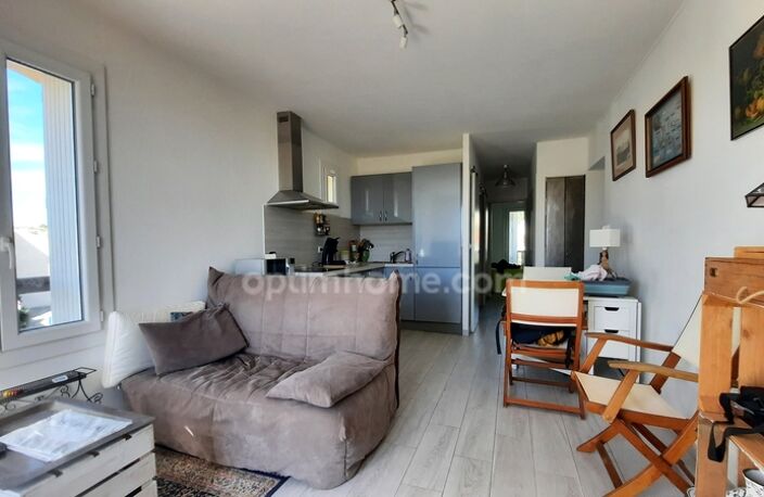 🏡 Appartement T2 rénové avec terrasse – Centre-ville de Sausset-les-Pins – A deux pas de la plage — photo 4