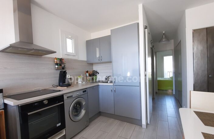 🏡 Appartement T2 rénové avec terrasse – Centre-ville de Sausset-les-Pins – A deux pas de la plage — photo 5