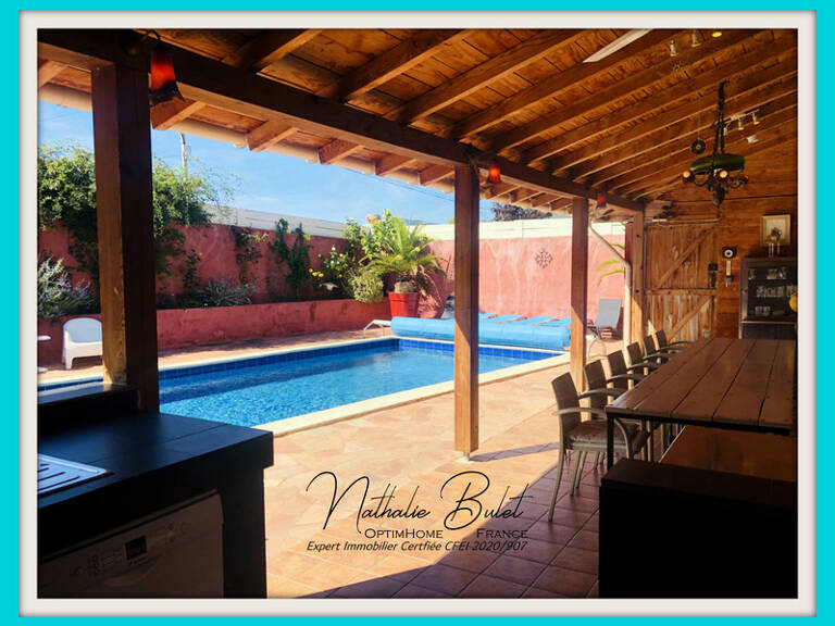 Villa 200 m² habitables – Terrain arboré, piscine et grand garage — photo 1