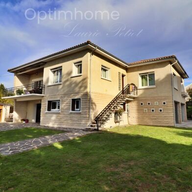 Maison 10 pièces 360000 €