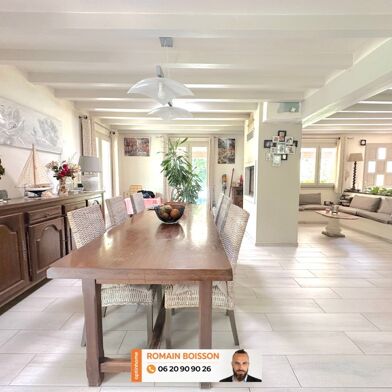 Maison 8 pièces 379000 €