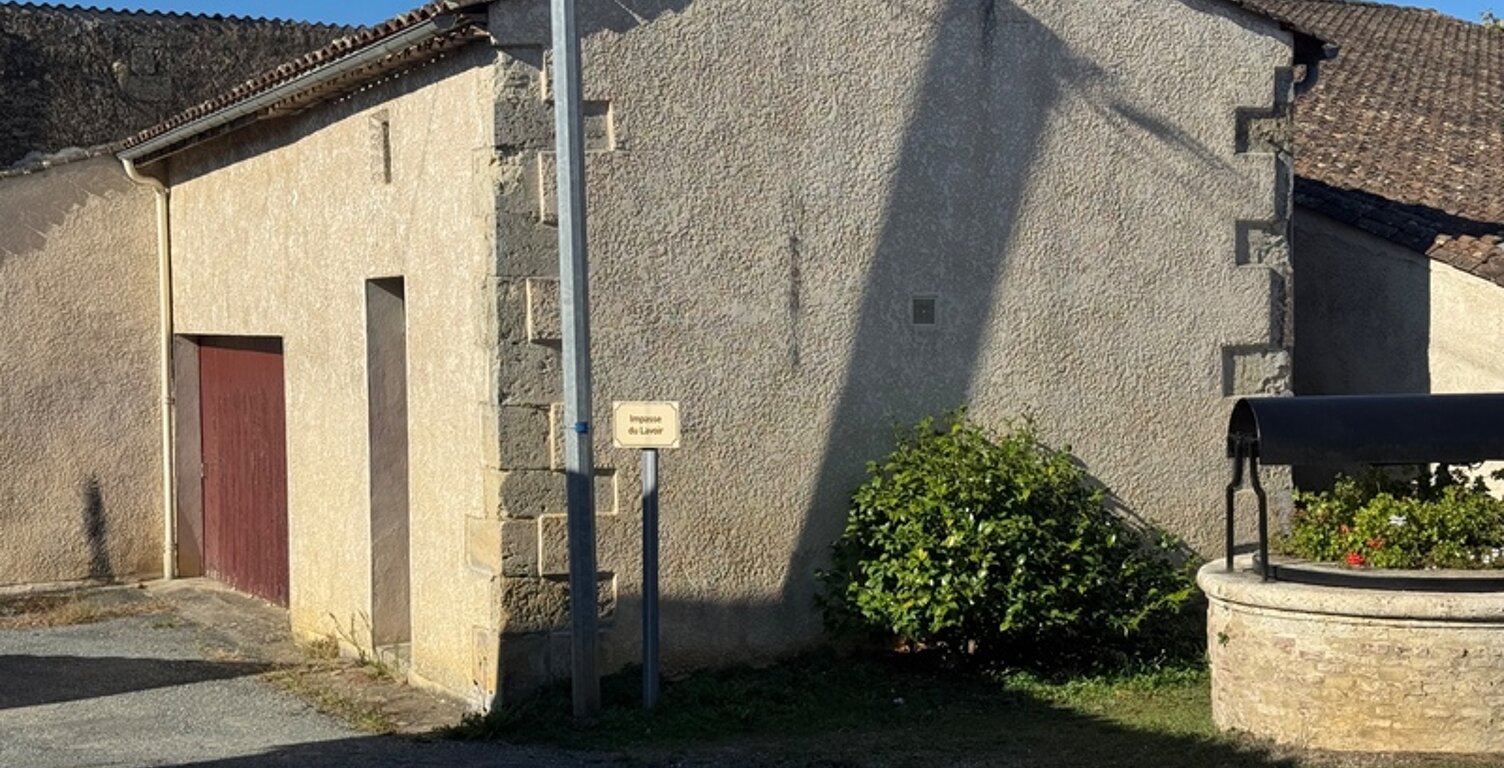 Local/bureau à vendre MONPRIMBLANC (33) — photo 1