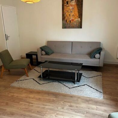 Appartement 2 pièces 860 €