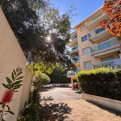 Appartement 3 pièces 319100 €