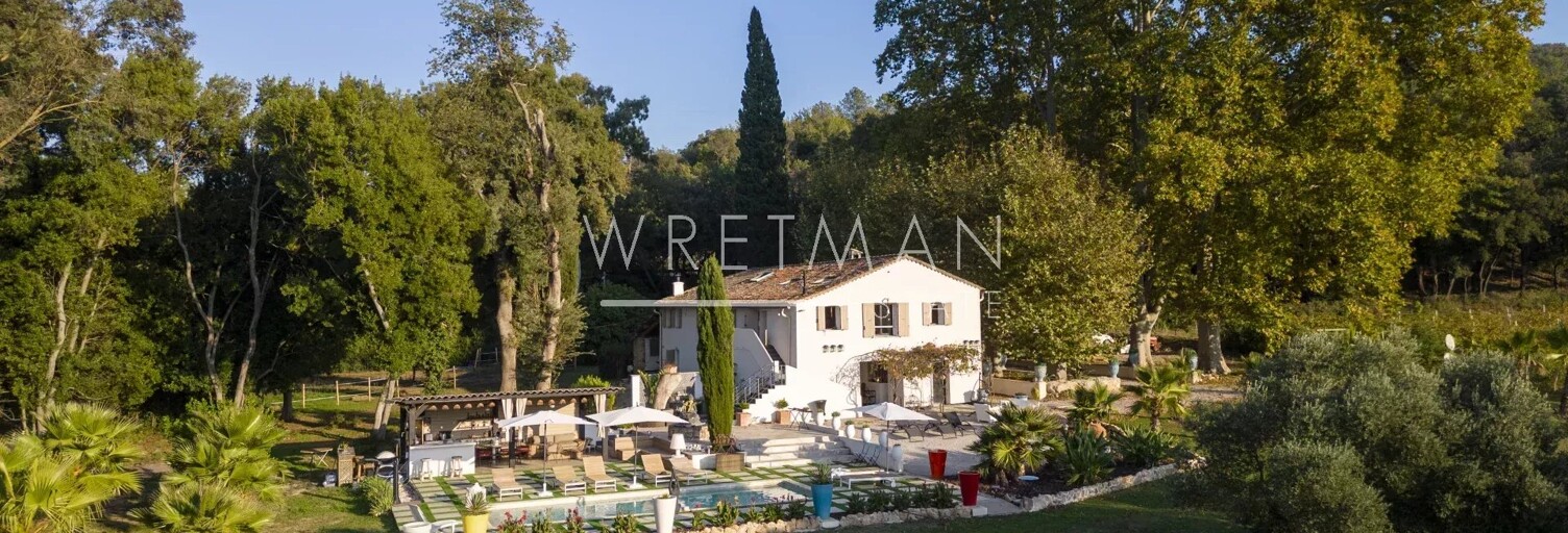 Maison 9 Pièces 300 m² à vendre à Les Arcs (83460)