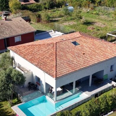 Maison 5 pièces 499000 €