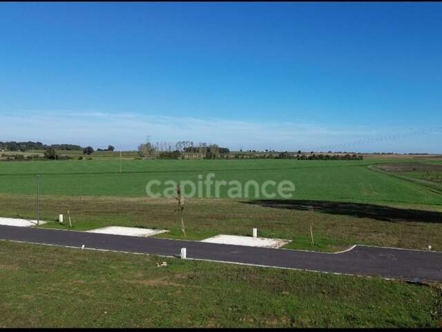Terrain à vendre  ECOYEUX (17) — photo du bien