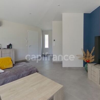 Maison 5 pièces 249900 €