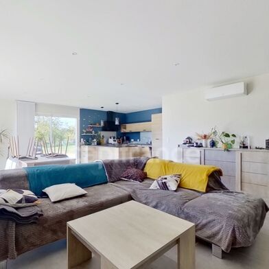 Maison 5 pièces 249900 €