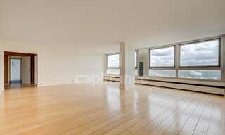 Appartement 6 Pièces 156 m² à vendre à Puteaux (92800)