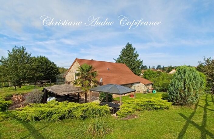Charolles à 5 minutes, Maison en pierres, rénovée, de 128 m² avec grange attenante aménageable, sur terrain de 2 357 m² — photo 4