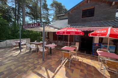 Commerce 2 pièces 76000 €